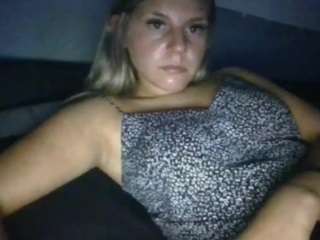 Candycane449 nude and sexy before cam for live chat