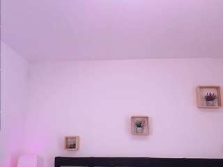 Dina-ride nude and sexy before cam for live chat