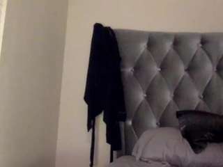 GoodGirlGoneBad2 nude and sexy before cam for live chat