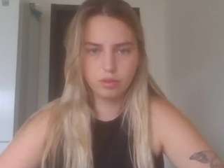 JillRiver nude and sexy before cam for live chat