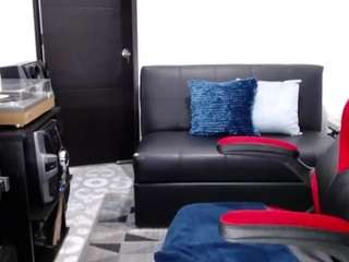 Karo Johns nude and sexy before cam for live chat