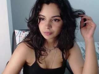 Kat-abril18 nude and sexy before cam for live chat