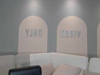 KaylaCollinsX nude and sexy before cam for live chat