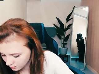 MayWhitman nude and sexy before cam for live chat
