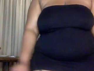 SexyPearl359 nude and sexy before cam for live chat
