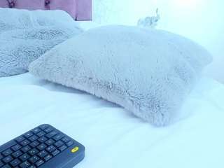 THIAGOySAMANTHA nude and sexy before cam for live chat