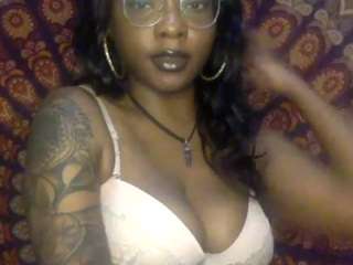 Warmhoney888 nude and sexy before cam for live chat
