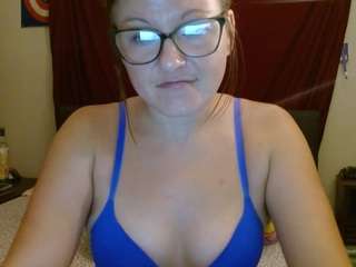 Alexxxhotgamerwife nude and sexy before cam for live chat