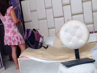 Celestebond nude and sexy before cam for live chat