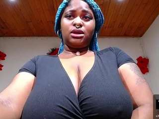 Charlote nude and sexy before cam for live chat