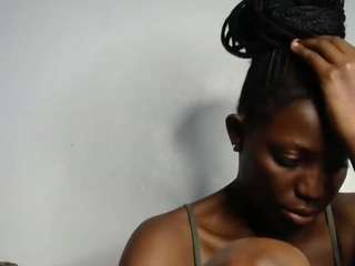 Cuteebony nude and sexy before cam for live chat