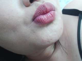 DanyMin nude and sexy before cam for live chat