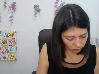 EmberHero nude and sexy before cam for live chat