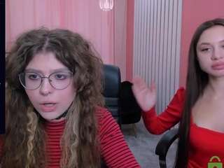Georgia-kiss nude and sexy before cam for live chat