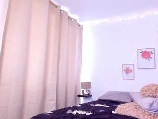 Heilybigass nude and sexy before cam for live chat