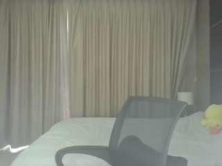 Hotmia19 nude and sexy before cam for live chat