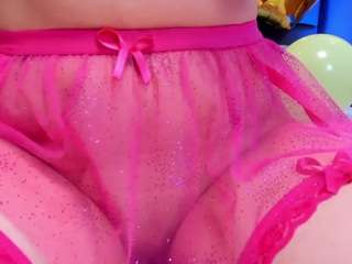 LeticiaaVega nude and sexy before cam for live chat