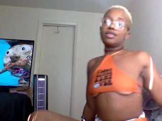 Slutty Buttercup nude and sexy before cam for live chat