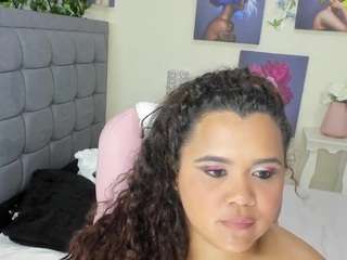 Stephany-hott nude and sexy before cam for live chat