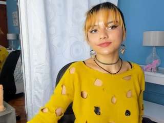 Sweet-kitty20 nude and sexy before cam for live chat