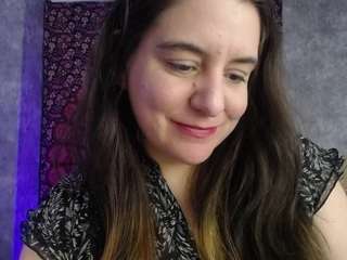 Tamara-m nude and sexy before cam for live chat