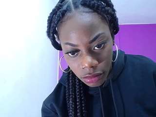 Tiny-sexy-ebony nude and sexy before cam for live chat