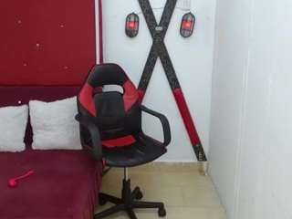 Xshantal nude and sexy before cam for live chat