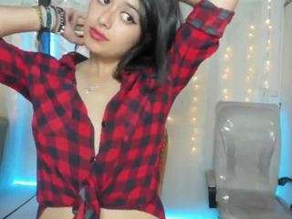 Andy-Eagleton nude and sexy before cam for live chat