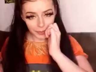Angel nude and sexy before cam for live chat