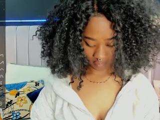 ANNETH SEXY BOOBS nude and sexy before cam for live chat