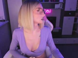 Aphrodite-goddess-of-l0ve nude and sexy before cam for live chat