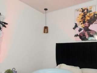 Ayshel nude and sexy before cam for live chat