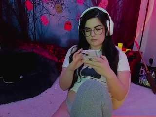 Doodle-Blaire nude and sexy before cam for live chat