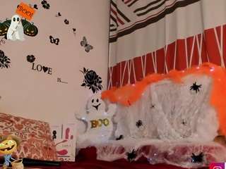 ?, HellenFerrer? nude and sexy before cam for live chat