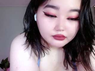 Jiyounghee nude and sexy before cam for live chat