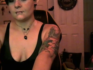 Kali Foxxx nude and sexy before cam for live chat