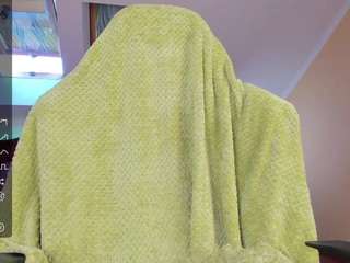 Nura-vura nude and sexy before cam for live chat