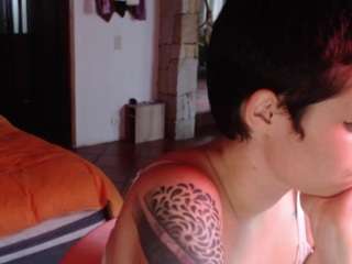 Pepperminta1 nude and sexy before cam for live chat