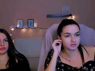 Adelinasweety nude and sexy before cam for live chat