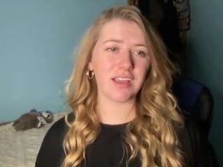 Allygirlnextdoor nude and sexy before cam for live chat