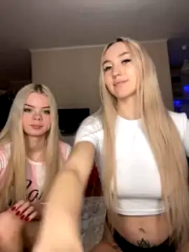 Best_Blondie nude stripping on cam for live sex video chat
