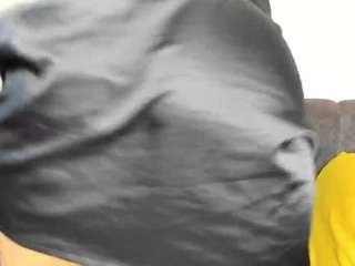 Hot-Mamacitah nude and sexy before cam for live chat