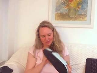 LauraSky nude and sexy before cam for live chat