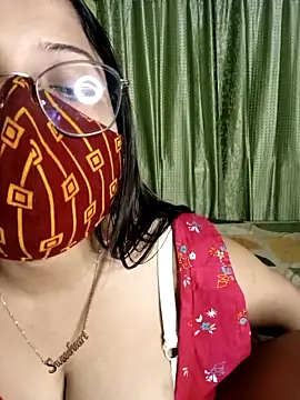 lisa_bhabi nude stripping on cam for live sex video chat