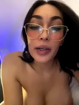 MichelleFerry_ nude stripping on cam for live sex video chat