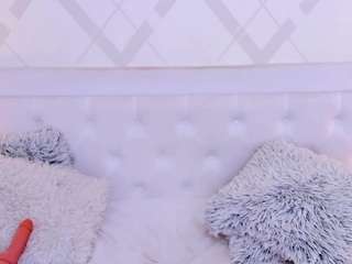 RosaMiley nude and sexy before cam for live chat