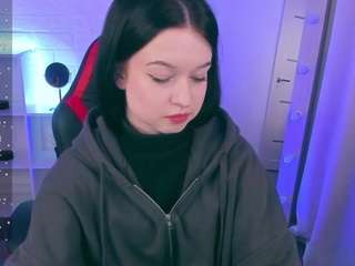 ViolettaCoy nude and sexy before cam for live chat