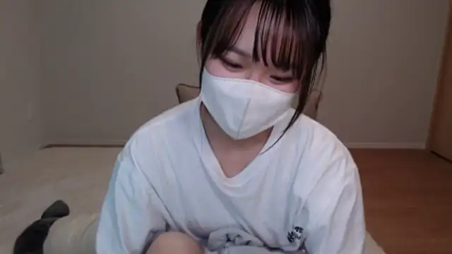 _YUNA_ nude stripping on cam for live sex video chat