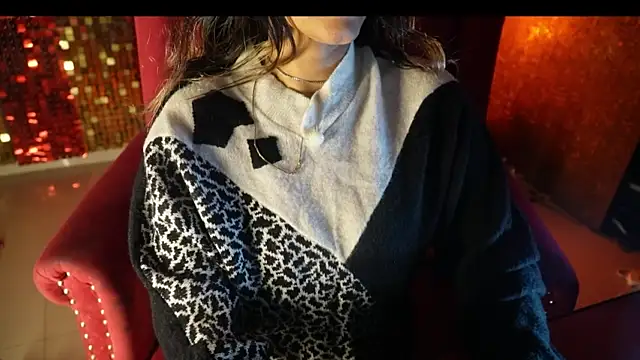 -AyeshaSinghania- nude stripping on cam for live sex video chat