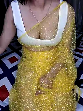 Bhavyaaa nude stripping on cam for live sex video chat